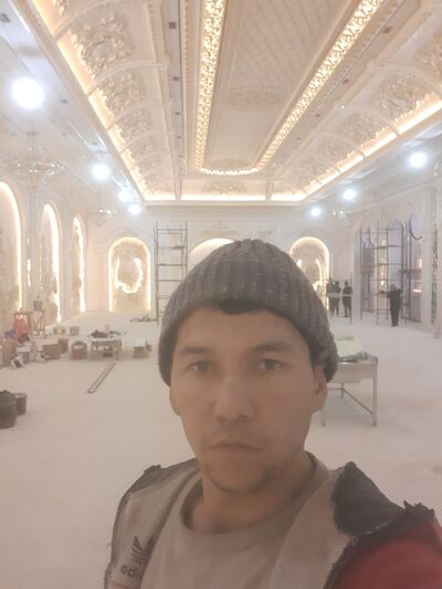  ,   Oybek, 32 ,   ,   