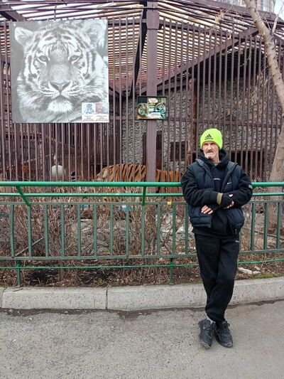  ,   Oleg, 55 ,   