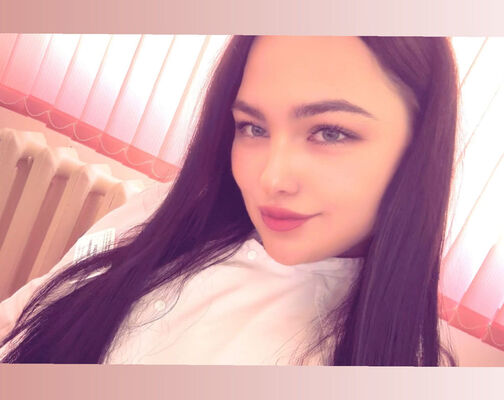  ,   Natasha, 25 ,  