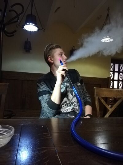 ,   Vadim, 24 ,   