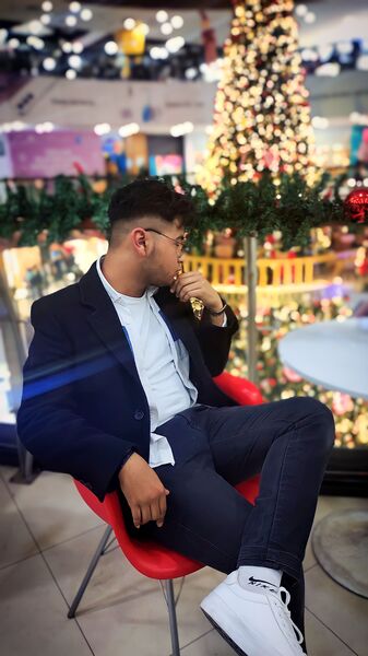  ,   Yusuf, 21 ,   ,   