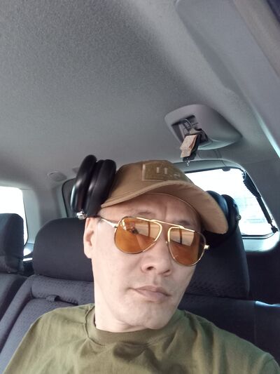  ,   Ivan, 45 ,   ,   