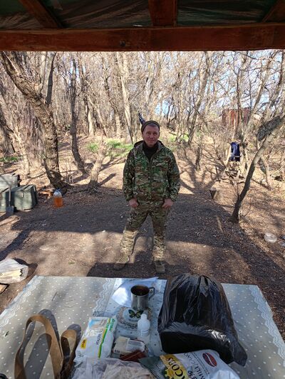  ,   Viktor, 45 ,   ,   