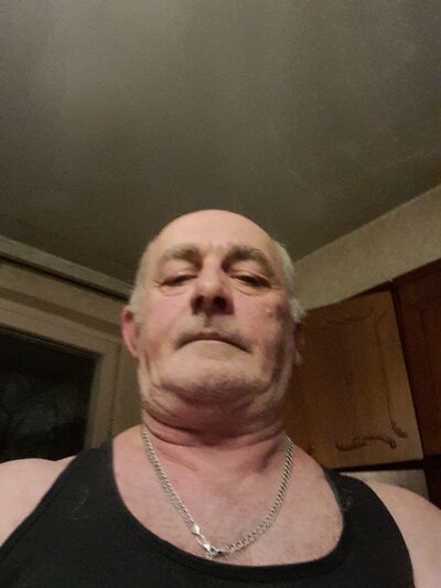  ,   Niko, 62 ,   ,   