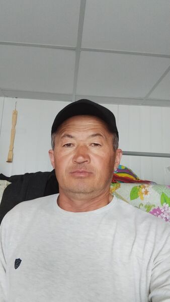  ,   Edik, 48 ,   ,   