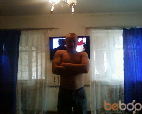  ,   Nik30, 44 ,   , 