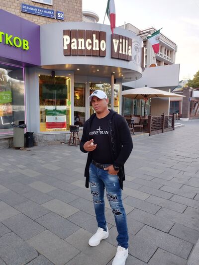  ,   Reinier, 37 ,   ,   