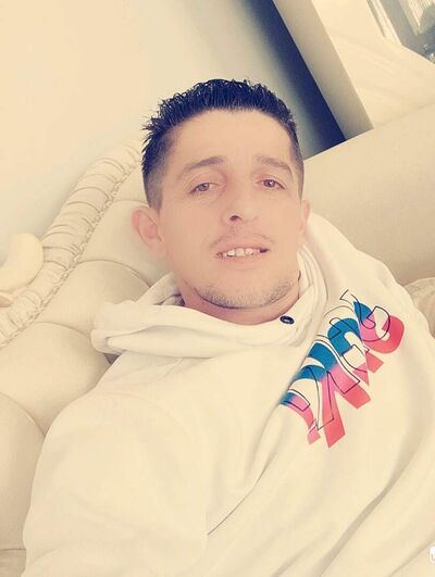  ,   Ayhan, 32 ,   ,   