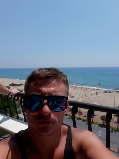  ,   , 32 ,   