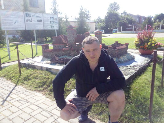  ,   Vladik, 42 ,   