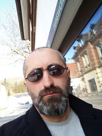  ,   David, 39 ,   ,   