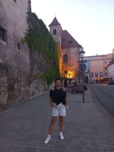  ,   Alla, 48 ,   c 