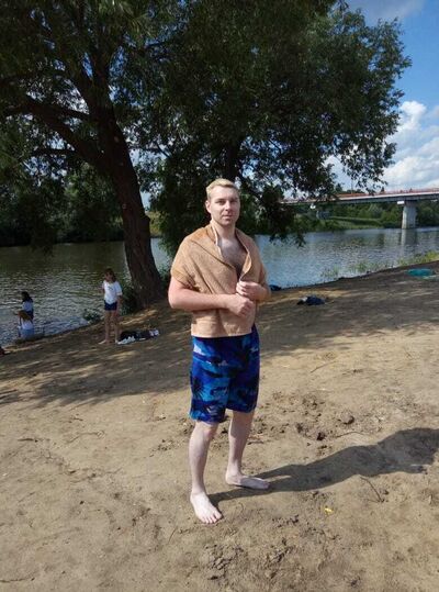  -,   Nikolas, 33 ,     , c 
