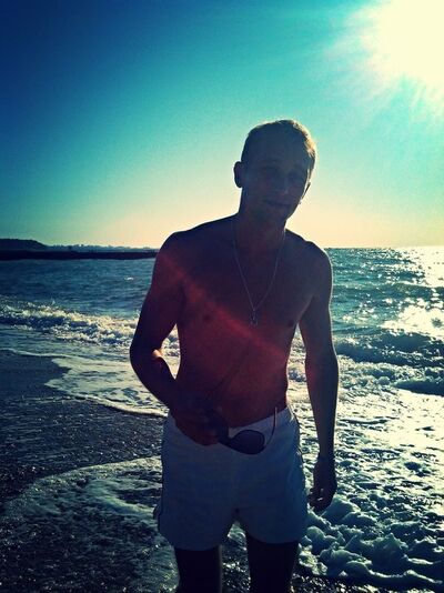  ,   Max, 34 ,   