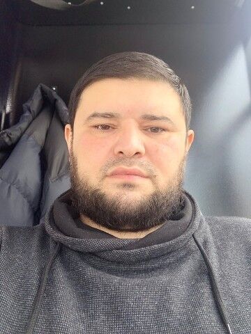  ,   MALIK, 44 ,   ,   , c , 