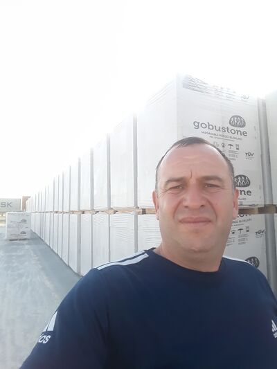  ,   Pasha, 48 ,   ,   