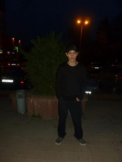  ,   REZNIK, 32 ,   ,   , c 