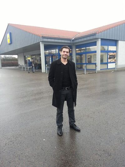 ,   On, 44 ,  