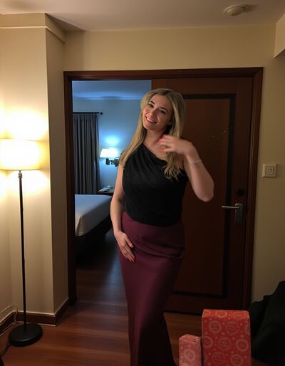  ,   Vladislava, 26 ,   ,   