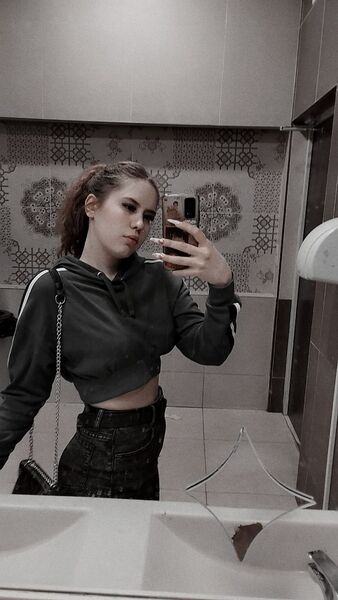 ,   Inga, 19 ,   ,   