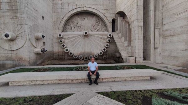  ,   GHrant, 47 ,   ,   
