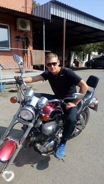  ,   Ilya, 32 ,   ,   