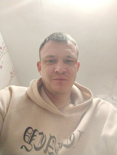  -,   Artem, 28 ,   ,   