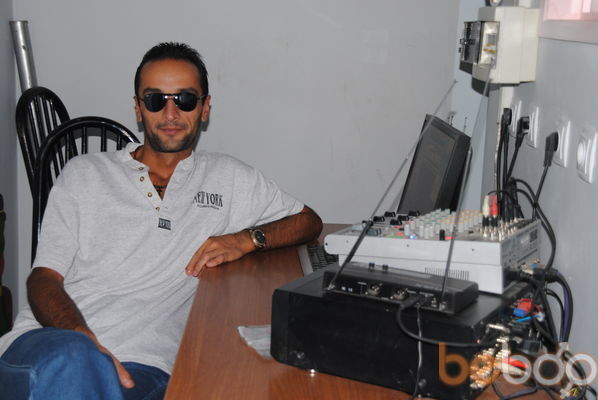  ,   Gio, 51 ,   