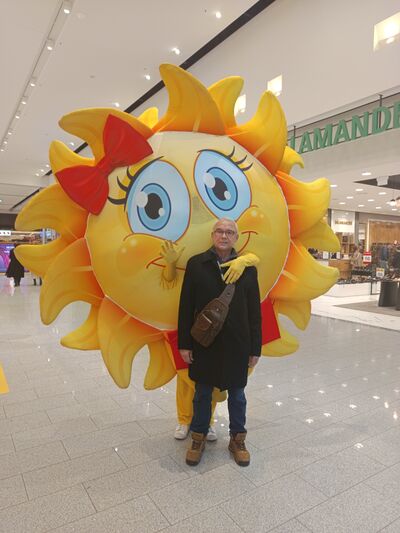  ,   Vladimir, 54 ,   ,   