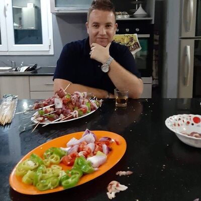  ,   Nadji, 31 ,   ,   