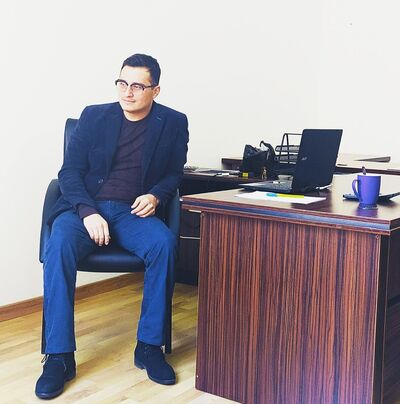  ,   IKROM, 33 ,   ,   , c , 