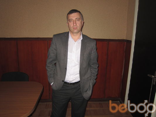  ,   Farid, 48 ,     , c , 