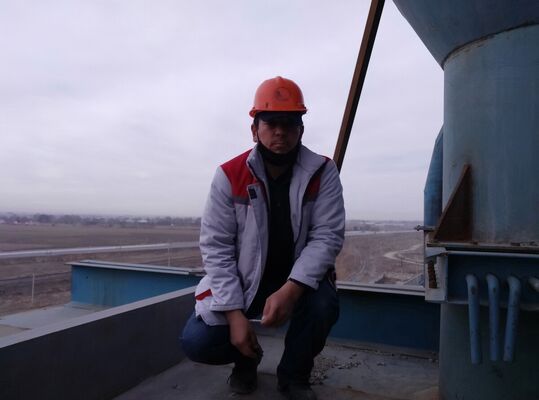  ,   Farid, 47 ,   ,   , 