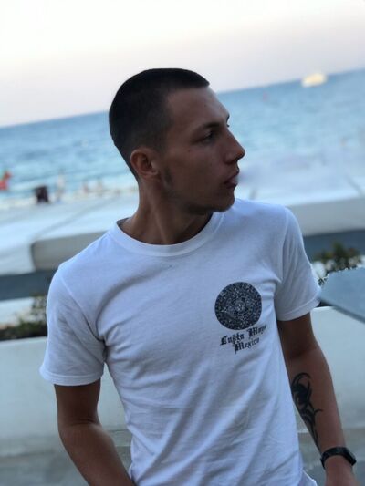  ,   Vlad, 23 ,   ,   , c 
