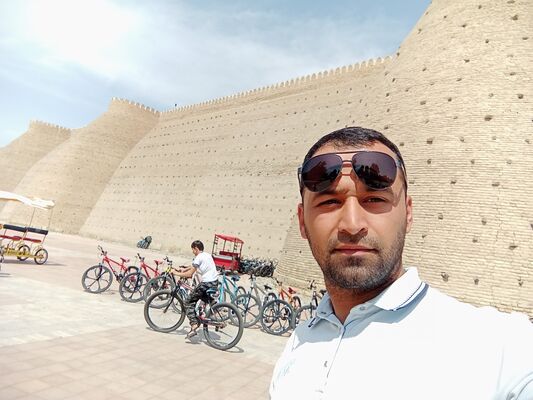  ,   Ali, 34 ,   ,   