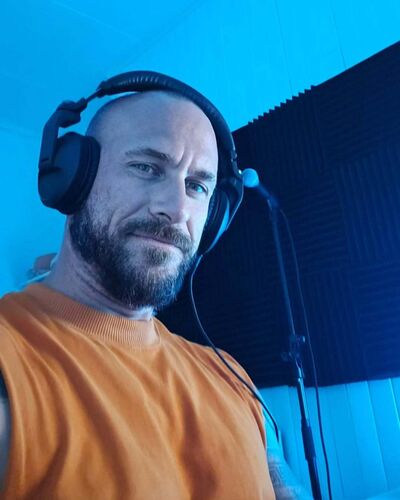  ,   Kostya, 37 ,   