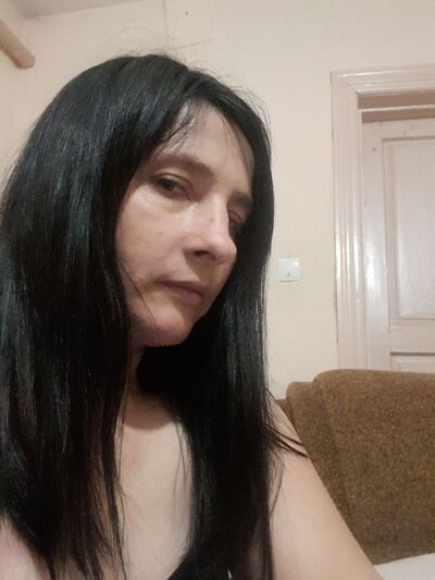  ,   Anna, 43 ,   c 