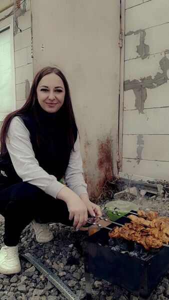  ,   Elena, 29 ,   ,   