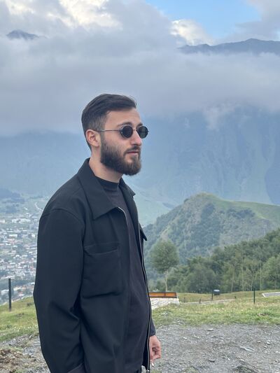  ,   Levan, 27 ,   ,   