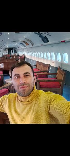  ,   Hakan, 39 ,   ,   