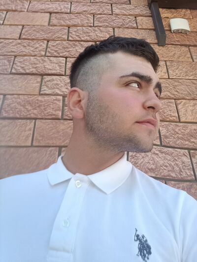  ,   Kaan ege, 24 ,   ,   