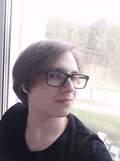  ,   Stasik, 19 ,   ,   