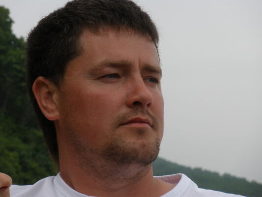  ,   Ruslan, 44 ,     , c 