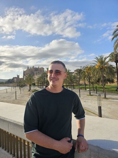  ,   Vladyslav, 28 ,   ,   