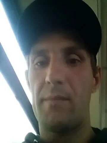  ,   Sebastyan, 36 ,   ,   , c 