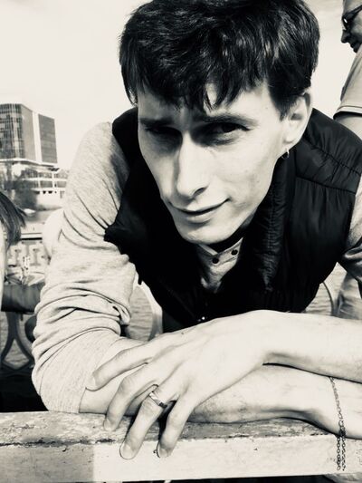  ,   Petr, 35 ,  
