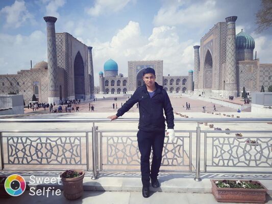  ,   Oybek, 32 ,     , c 