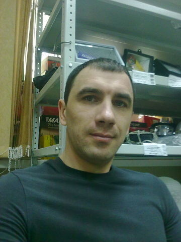  ,   Ryut, 44 ,   