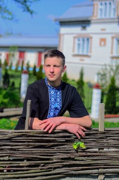  ,   Ivan, 25 ,   ,   , c 