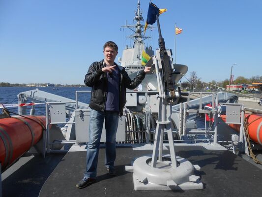  ,   Pavels, 36 ,   ,   , c 